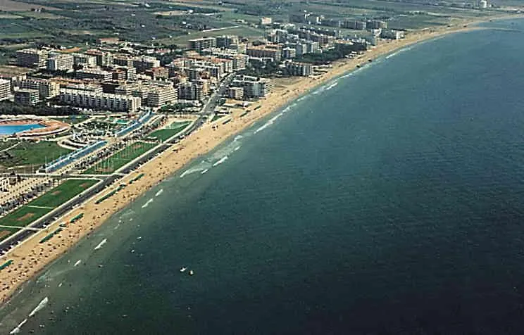 Estudio En La Pineda Apartment